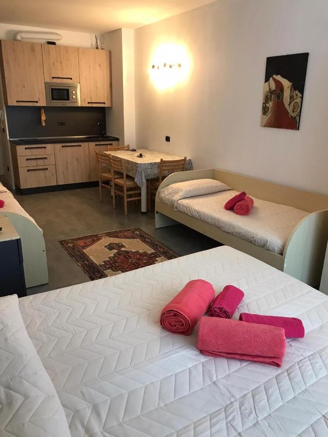 Apartamento Il Balcone Fiorito Santa Caterina Valfurva Exterior foto